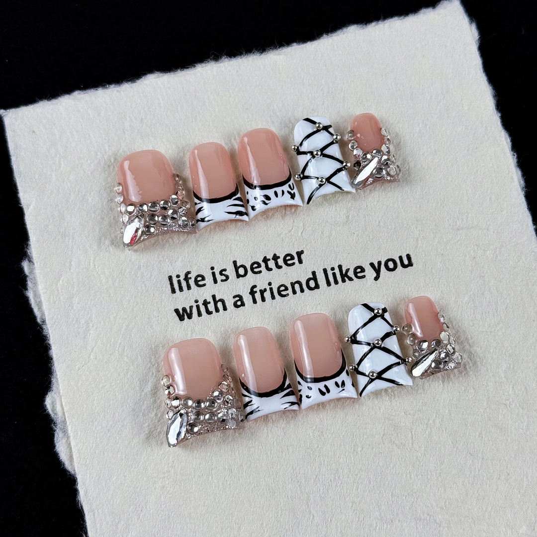 Nail Art Zebra - 10pcs high-end Luxury yet minimalist style,