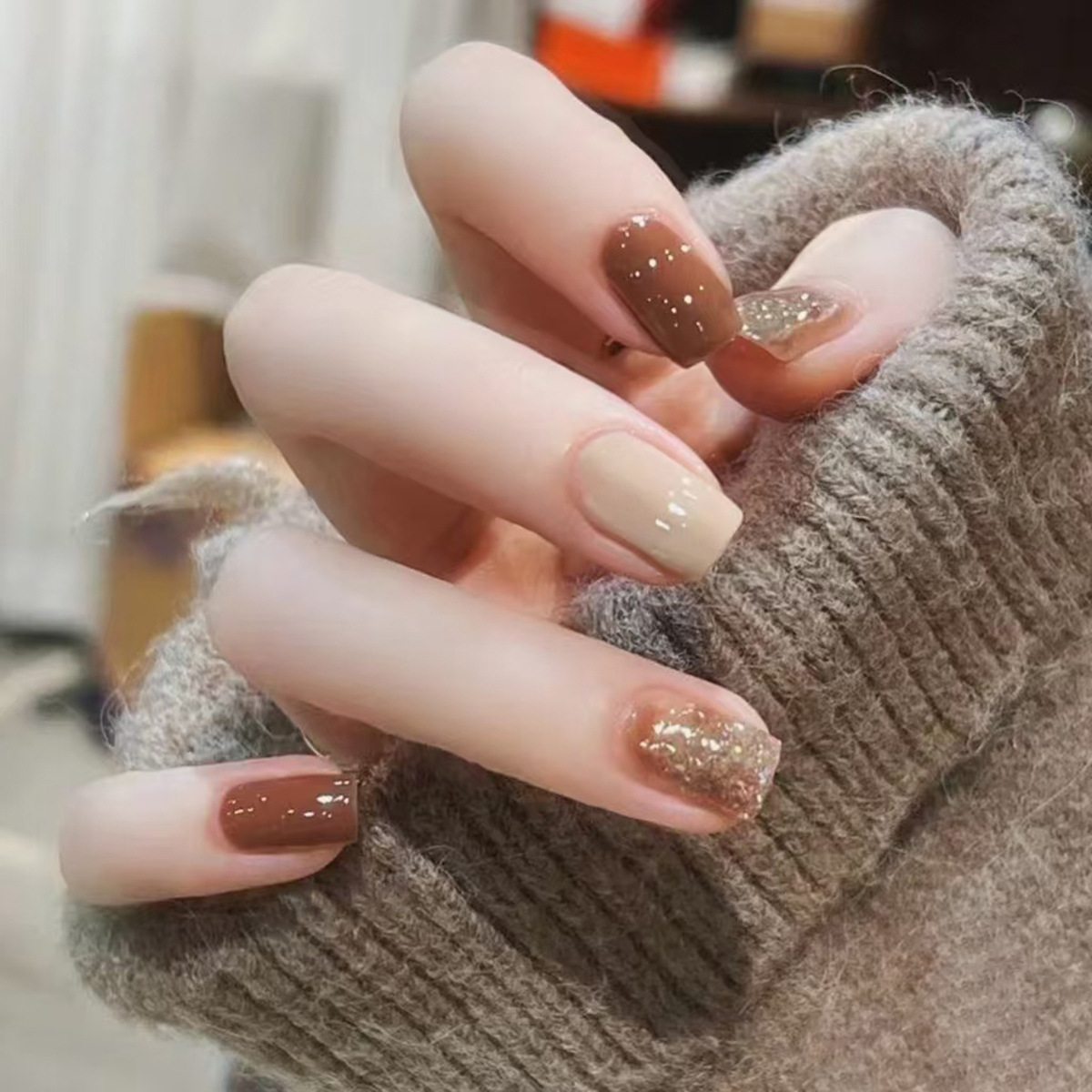 Nail Art Simple Elegant - 24Pcs Caramel Brown Ombre Glitter Stick