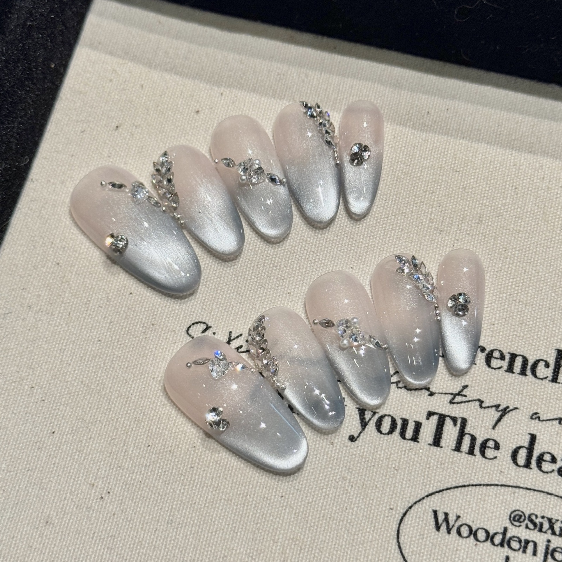 Nail Art French - Handmade French Tips Fake Nails Glossy