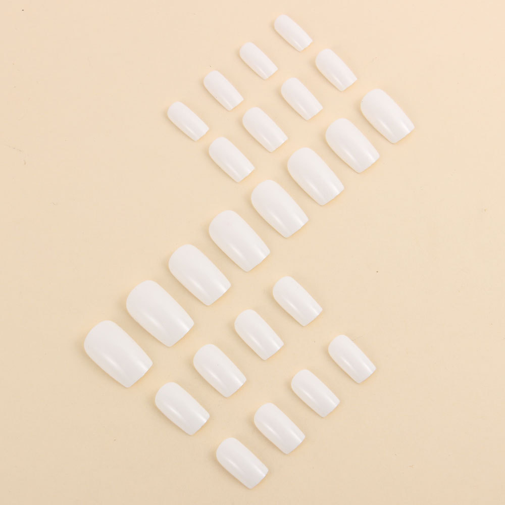 24PCS Short Square Fake Nails  - Nail Art Simple Elegant 评论和价格