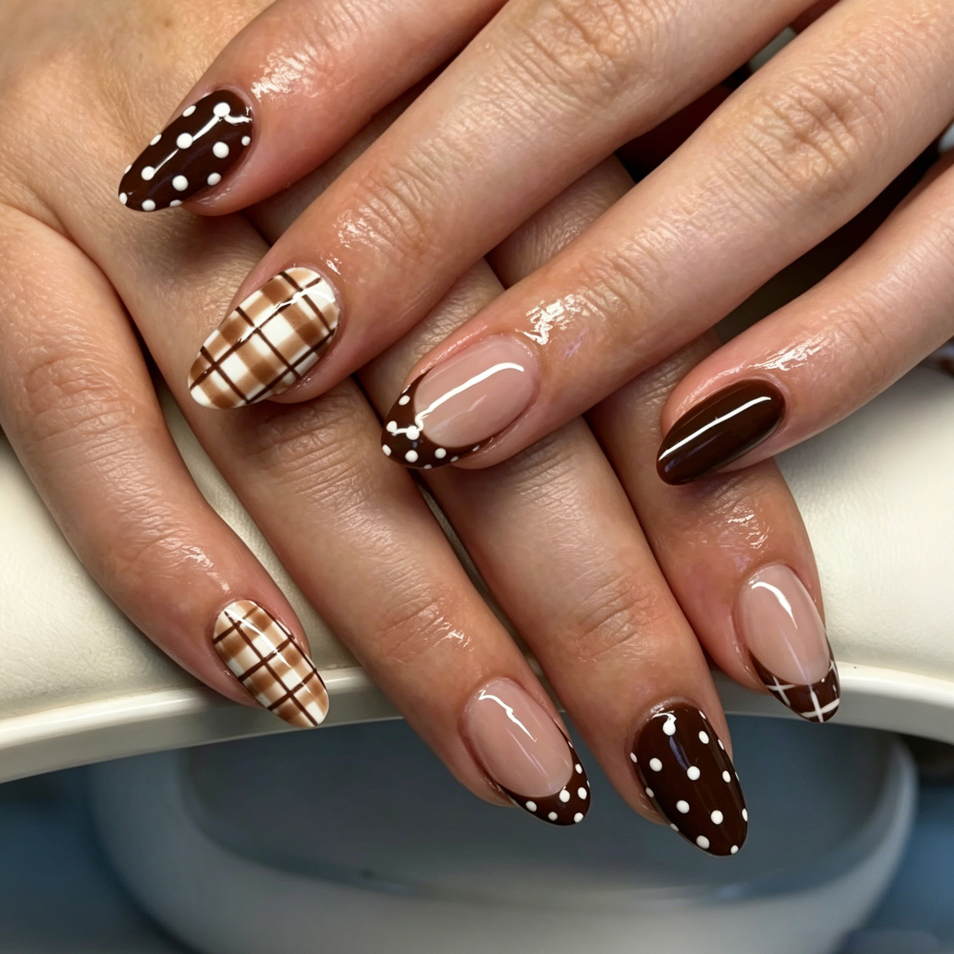 24Pcs Almond False Nails Sets  - Nail Art French 评论和价格