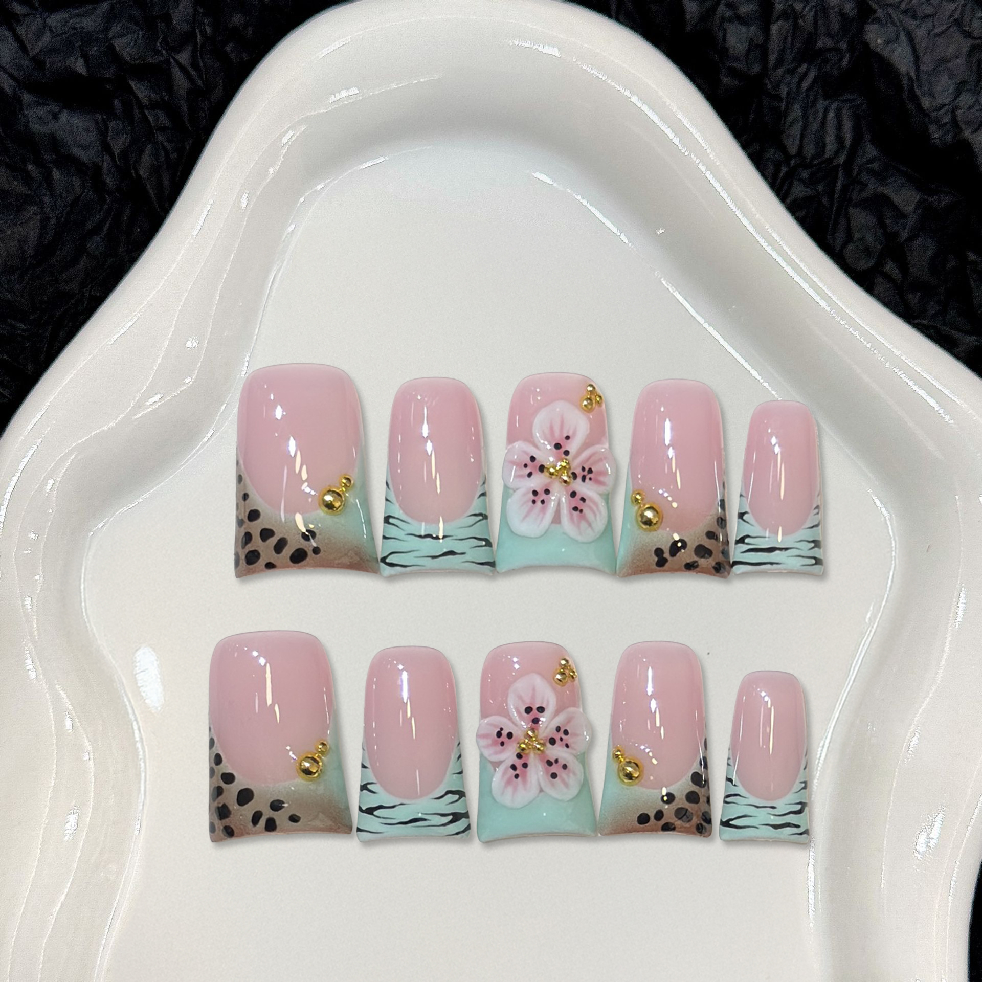 10pcs Press on Nails Duck Mout - Nail Art Zebra 评论和价格