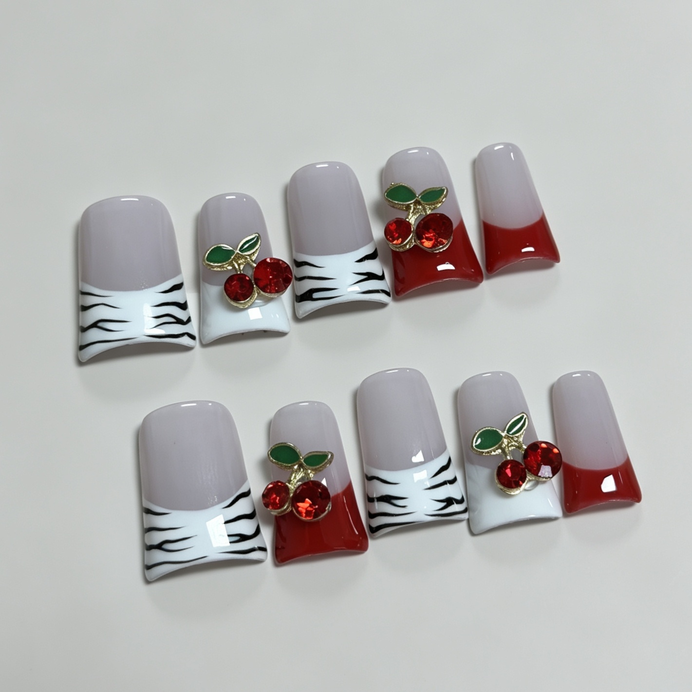 Medium Square 10Pcs French Pre - Nail Art Zebra 评论和价格